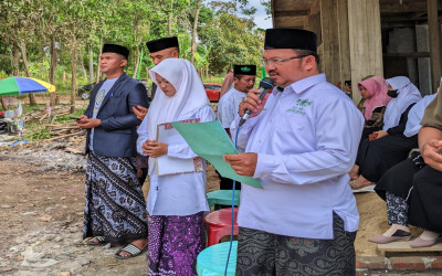 Wakil Sekretaris PCNU Aceh Hadiri Upacara Hari Santri Nasional (HSN) 2024 di MWC NU Way Sulan Sekligus Pimpin Doa di Upacara